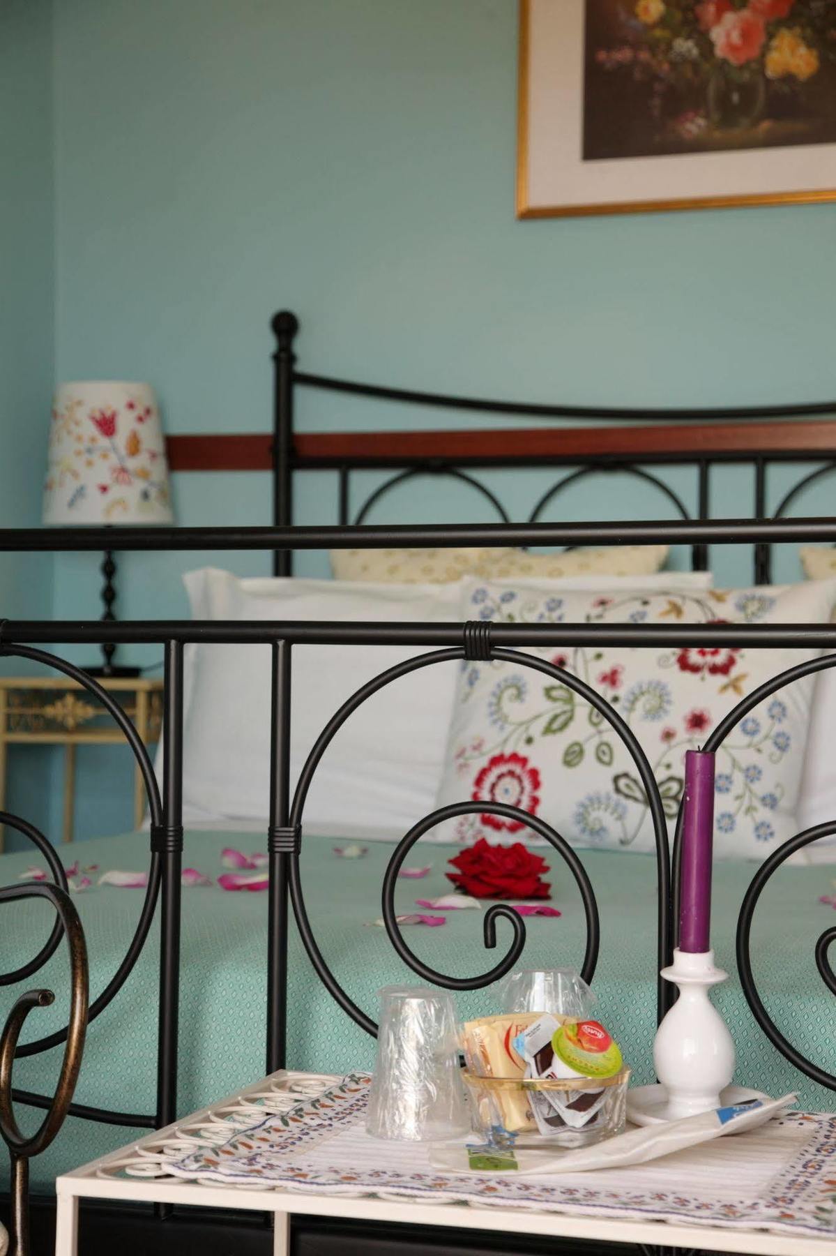 Villa Monica B&B ซอร์เรนโต ภายนอก รูปภาพ